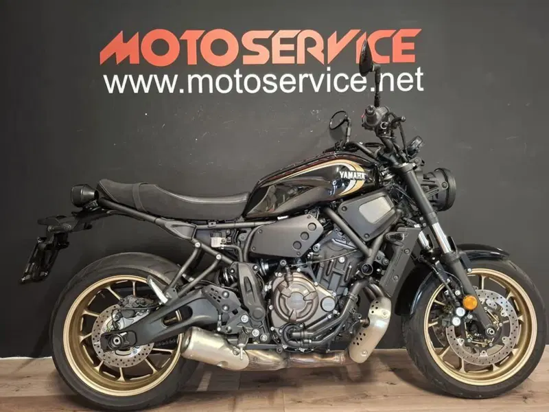 Yamaha XSR 700 (2022 - 26) (4)