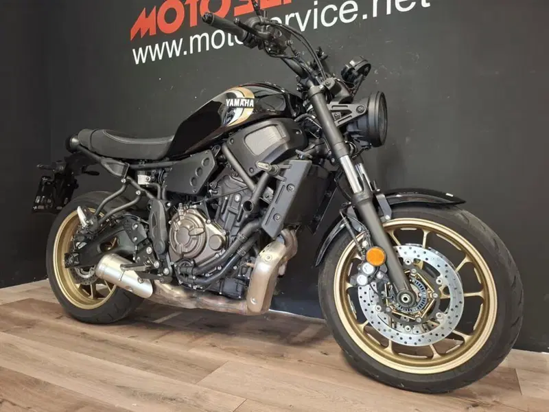 Yamaha XSR 700 (2022 - 26) (6)