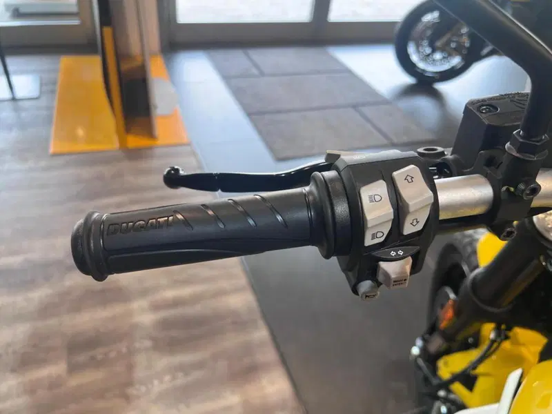 Ducati Scrambler 800 Icon (2023 - 24) (10)