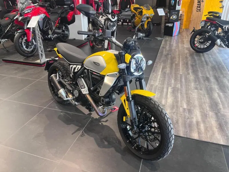 Ducati Scrambler 800 Icon (2023 - 24) (2)