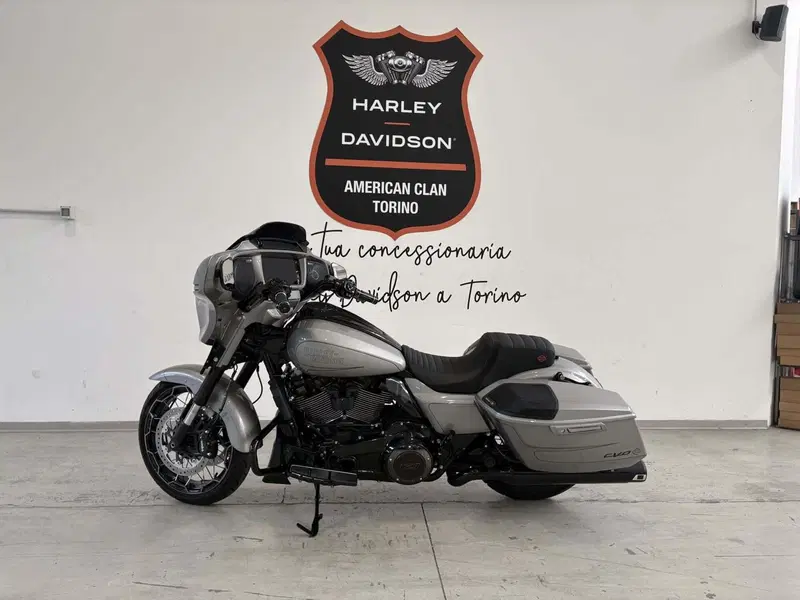 Harley-Davidson CVO Street Glide (2023)
