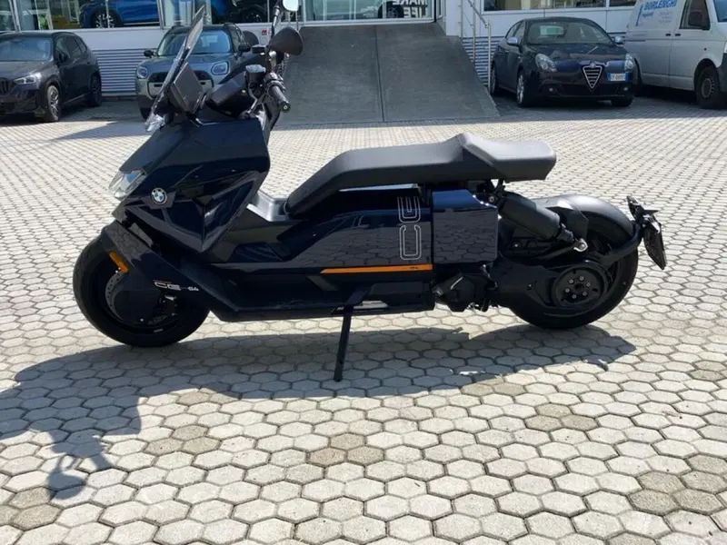 Bmw CE 04 (2021 - 25) (4)