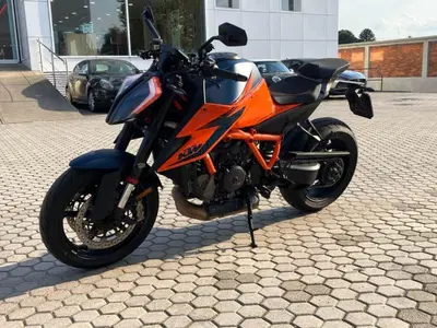 KTM 1290 Super Duke R (2021) usata