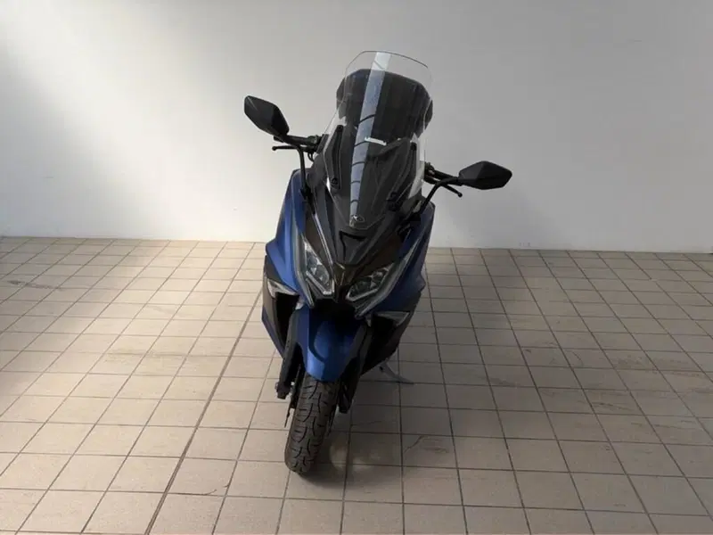 Kymco AK 550 (2017 - 19) (2)