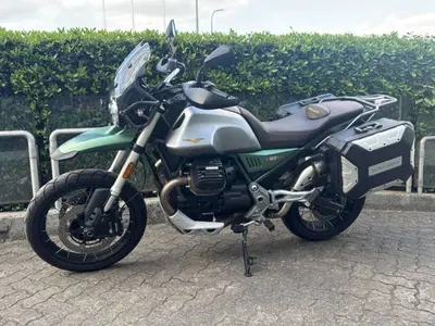 Moto Guzzi V85 TT Centenario (2021 - 22) usata
