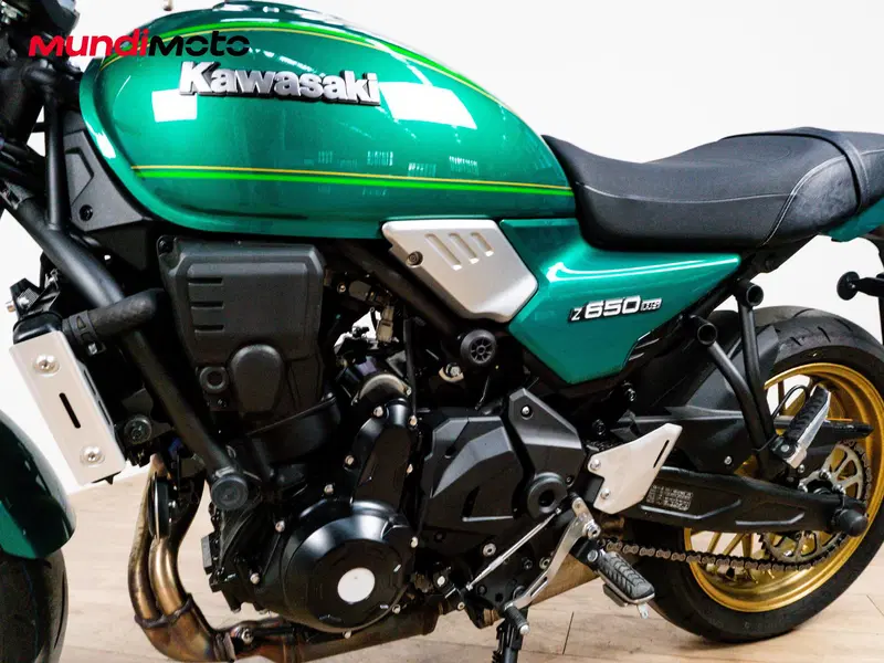 Kawasaki Z 650 RS 50th Anniversary (2022) (8)