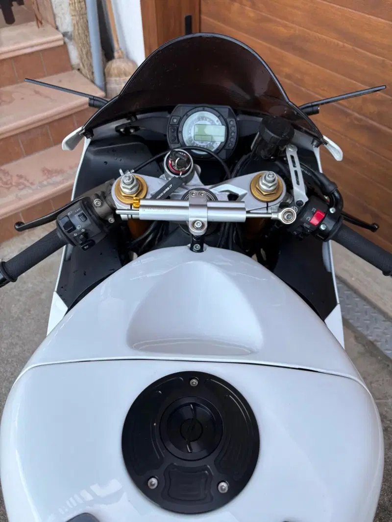 Kawasaki Ninja 600 ZX-6R (2007 - 08) (7)