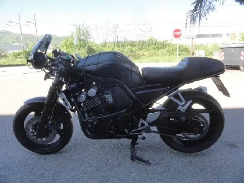 Yamaha FZS 600 Fazer (2002 - 03) (5)