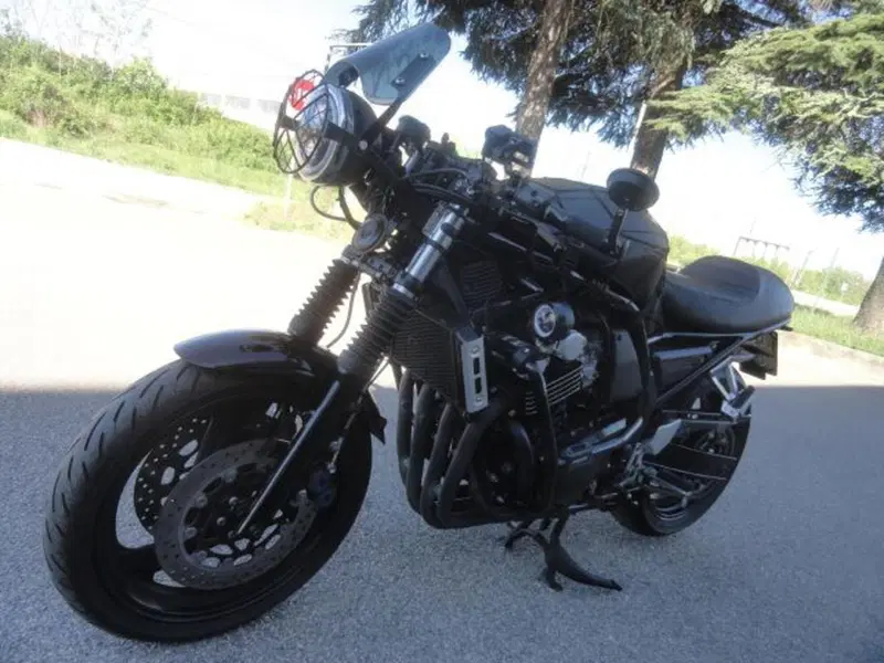 Yamaha FZS 600 Fazer (2002 - 03) (4)
