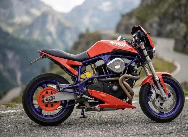 Buell Lightning X1 1200 (2)