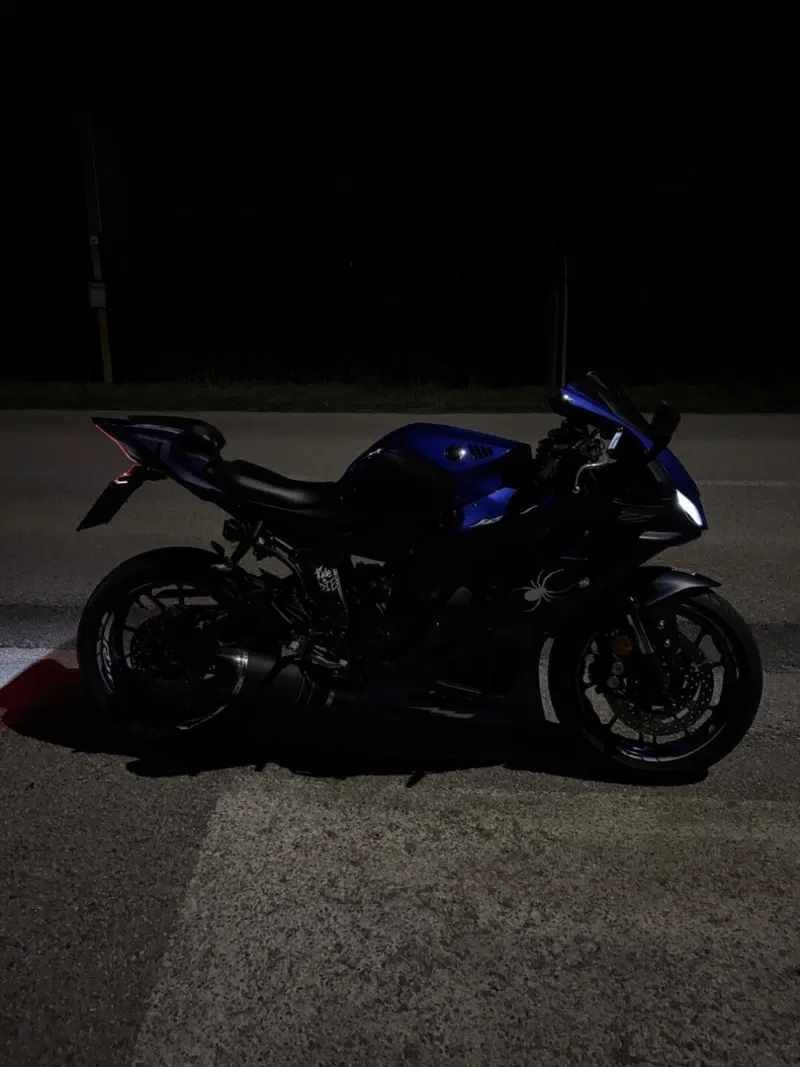 Yamaha YZF R7 (2021 - 25) (3)