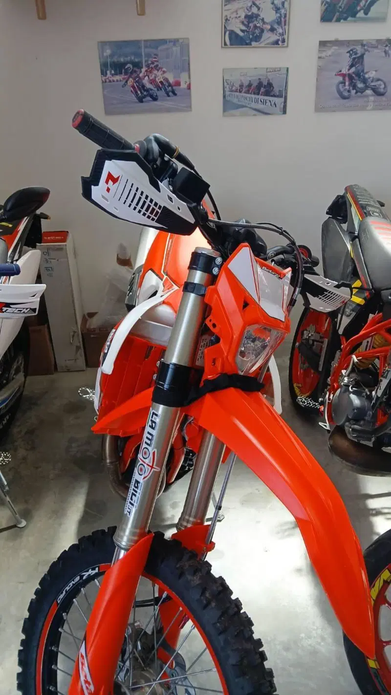 Betamotor RR X-PRO 390 4T Enduro (2025) (7)