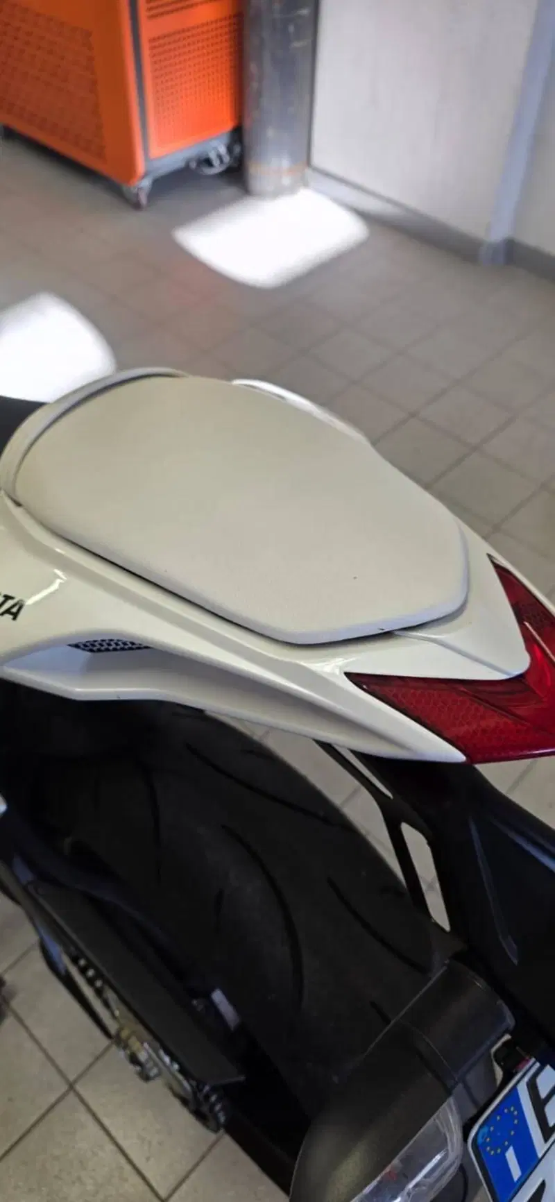 MV Agusta F3 800 EAS (2013 - 15) (11)