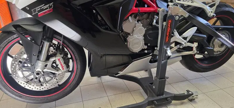 MV Agusta F3 800 EAS (2013 - 15) (13)