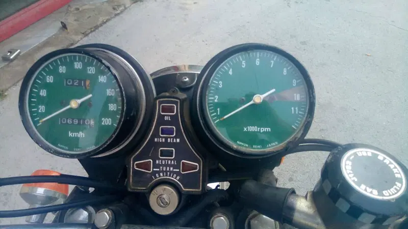 Honda Cb 550 supersport  (2)