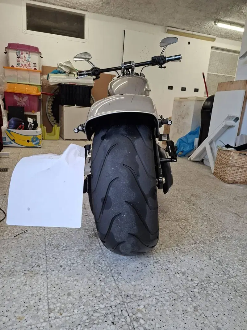 Harley-Davidson 114 Breakout (2018 - 20) - FXBRS (2)