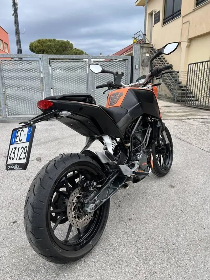 KTM 125 Duke ABS (2013 - 16) (11)
