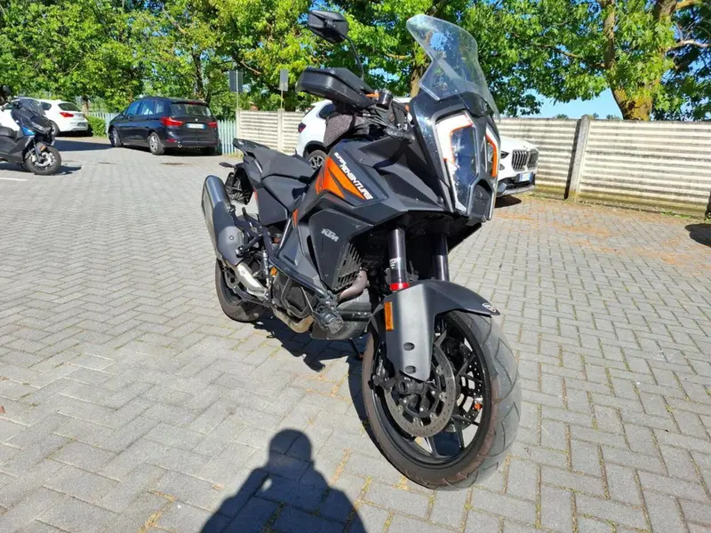 KTM 1290 Super Adventure S (2021) (2)