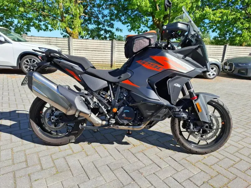 KTM 1290 Super Adventure S (2021) (3)