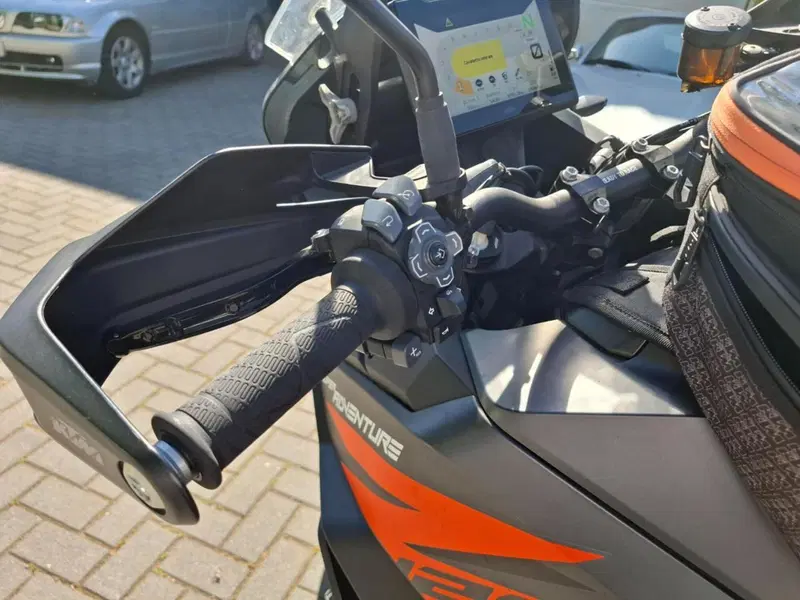 KTM 1290 Super Adventure S (2021) (6)