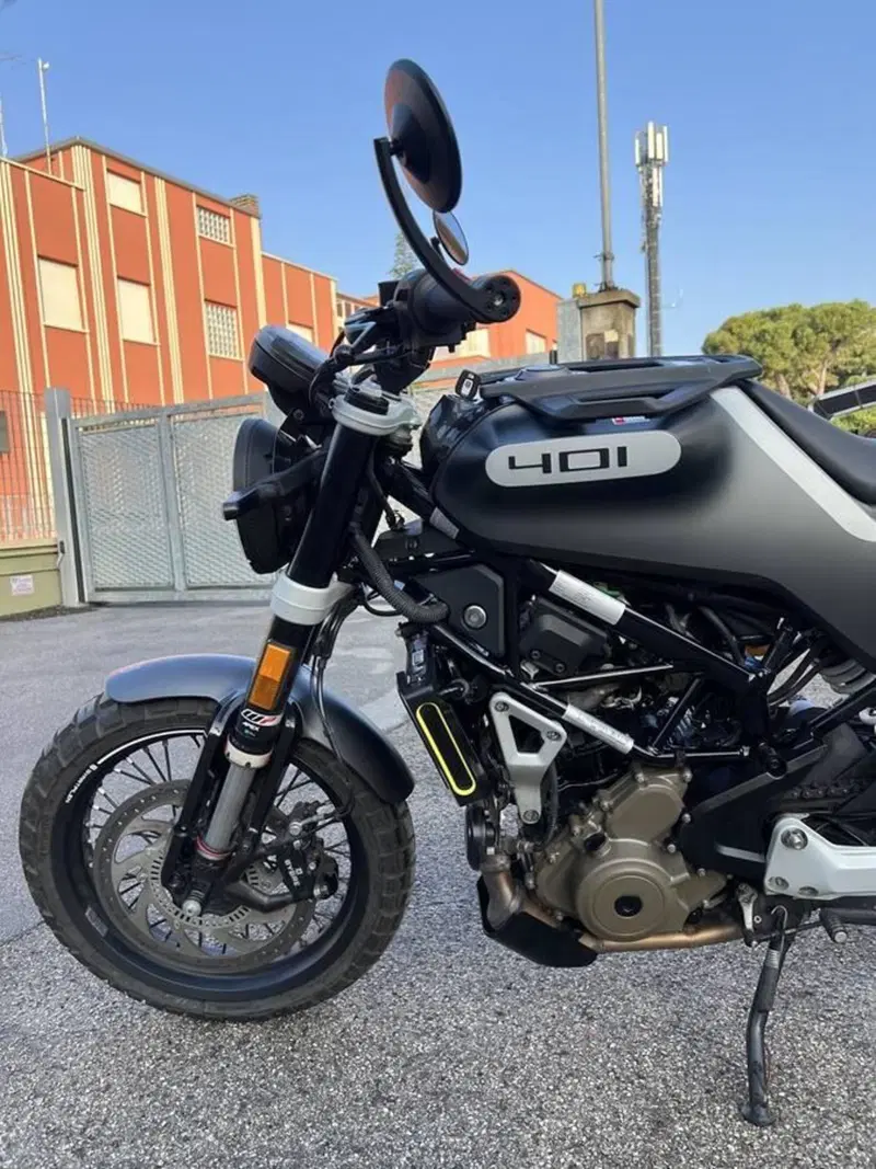 Husqvarna Vitpilen 401 (2021 - 23) (6)