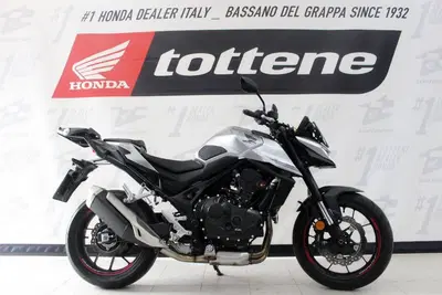 Honda CB 750 Hornet (2025) usata