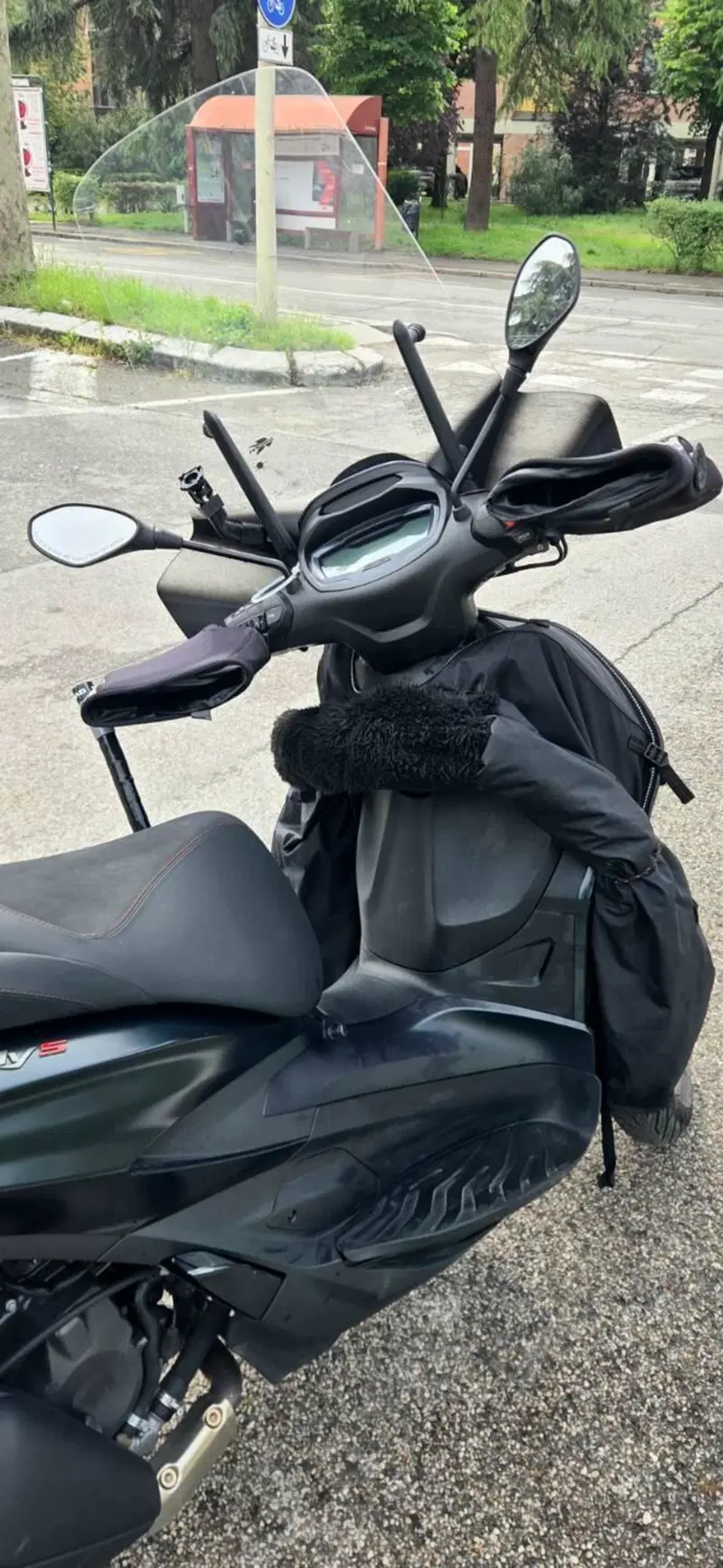 Piaggio Beverly 400 S ABS-ASR (2021 - 24) (7)