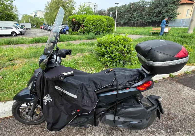 Piaggio Beverly 400 S ABS-ASR (2021 - 24) (18)