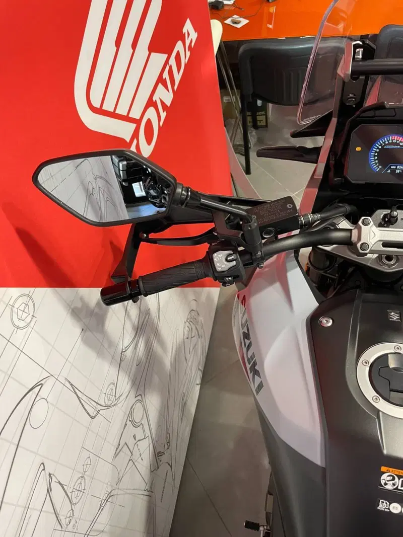 Suzuki V-Strom 1050DE (2023 - 24) (13)