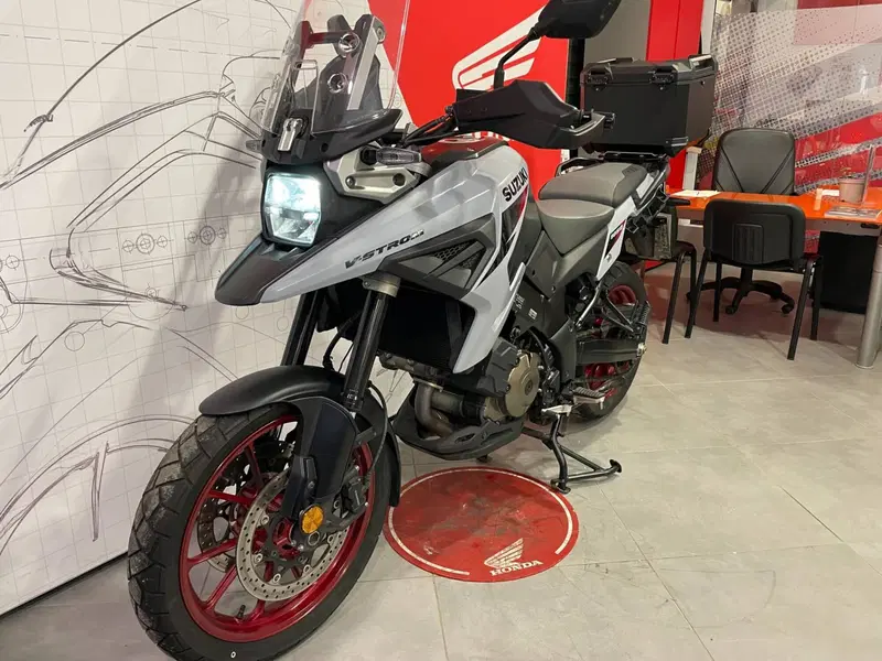 Suzuki V-Strom 1050DE (2023 - 24) (7)