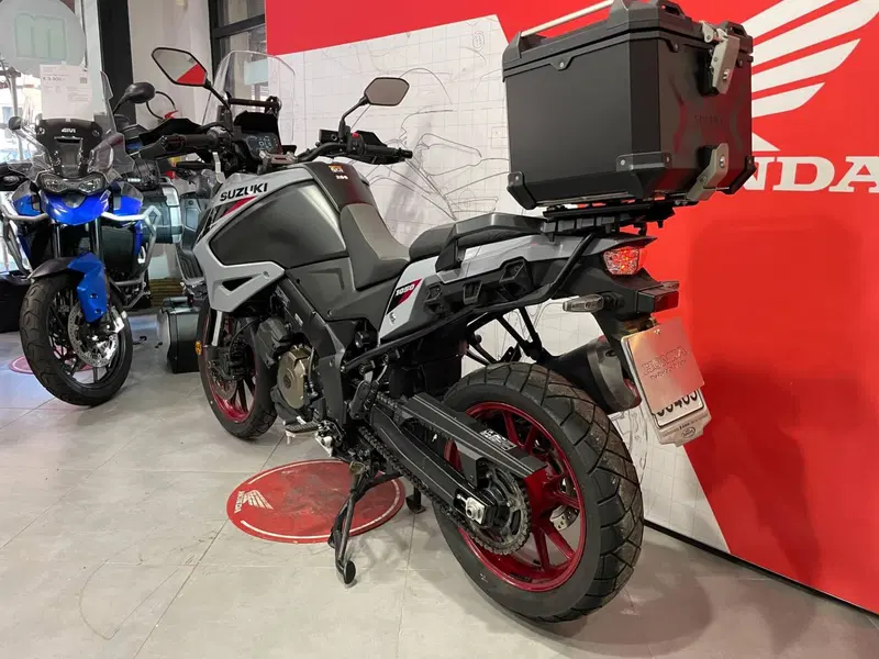 Suzuki V-Strom 1050DE (2023 - 24) (2)