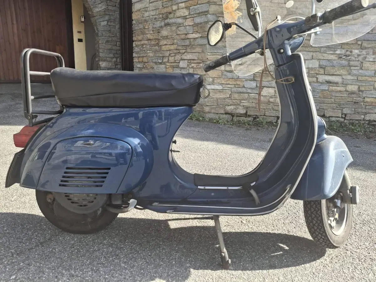Piaggio Vespa Primavera 125 ET3 (2)