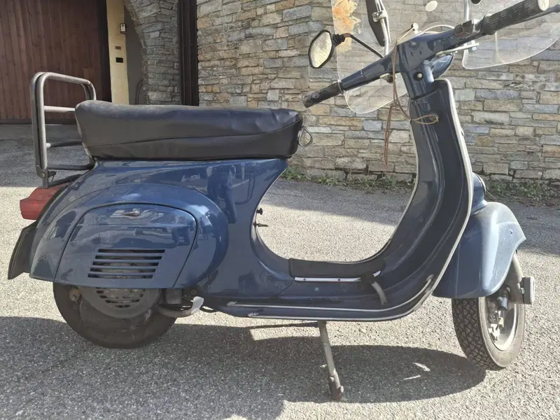 Piaggio Vespa Primavera 125 ET3 (2)