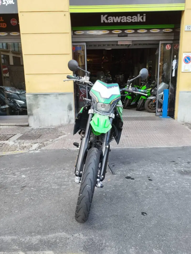 Kl KXE 125 Motard (2022 - 24) (3)