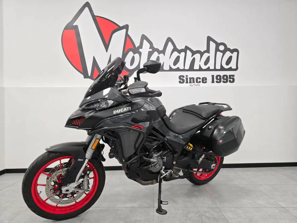 Ducati Multistrada V2 S (2022 - 24) (3)