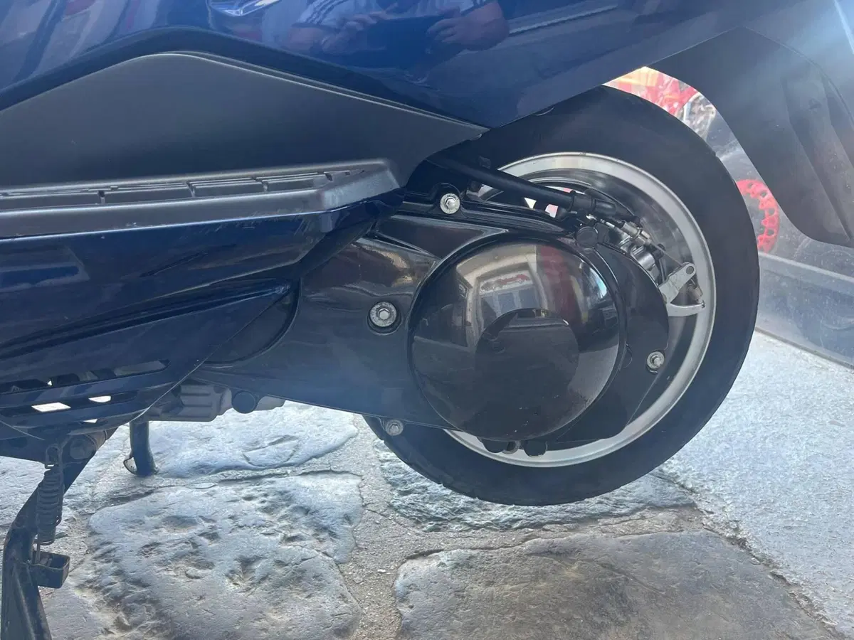 Suzuki Burgman AN 250 (2001 - 03) (8)
