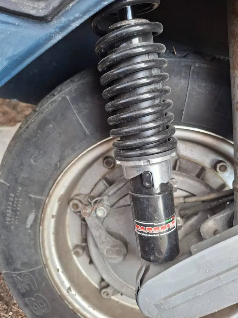 Piaggio Vespa PX150E (6)