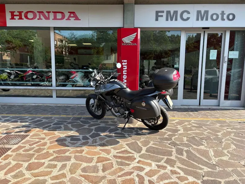 Honda Transalp XL 700 V (2007 - 2013) (6)