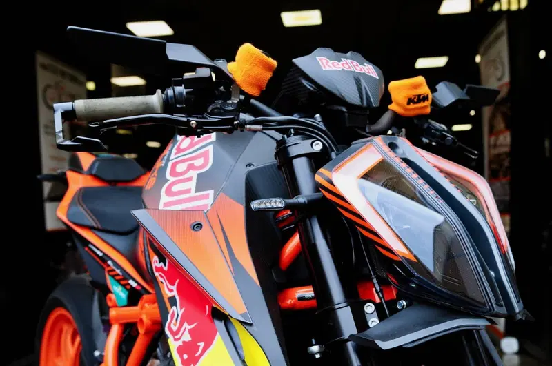 KTM 1290 Super Duke RR (2023) (7)