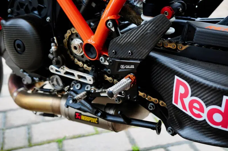 KTM 1290 Super Duke RR (2023) (11)