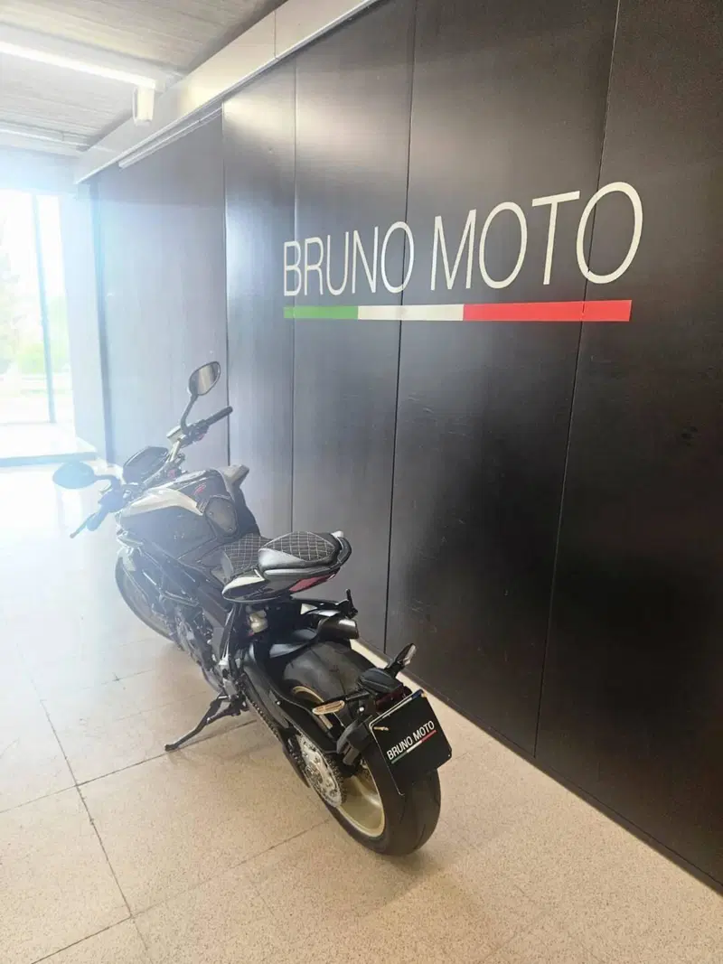 MV Agusta Brutale 800 RR (2021 - 25) (7)
