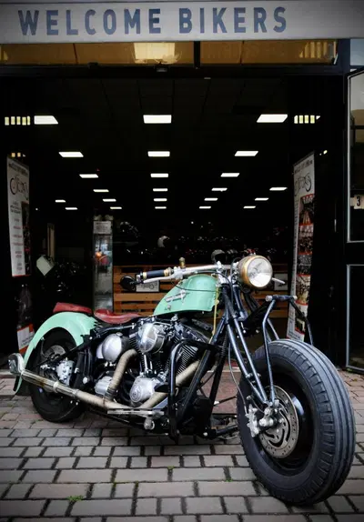 Harley-Davidson 1584 Springer Classic (2006 - 07) - FLSTSC usata