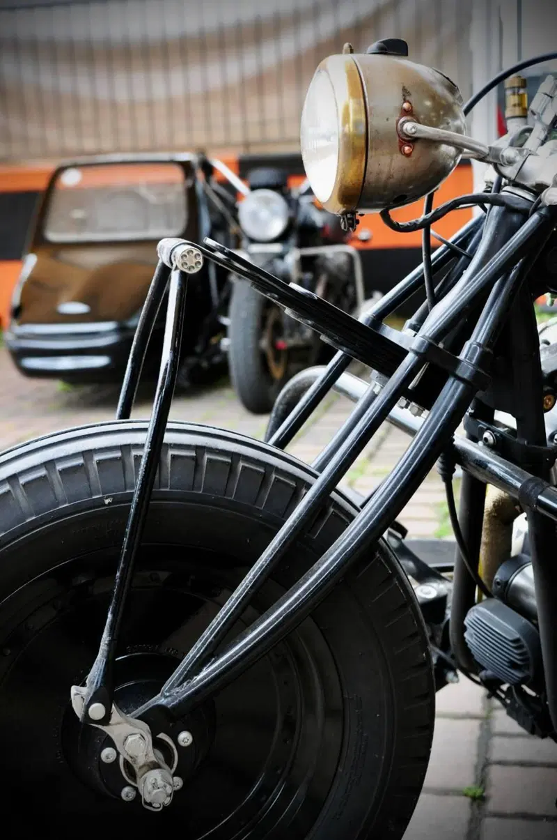 Harley-Davidson 1584 Springer Classic (2006 - 07) - FLSTSC (6)