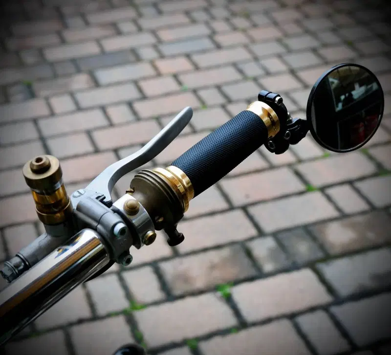 Harley-Davidson 1584 Springer Classic (2006 - 07) - FLSTSC (11)