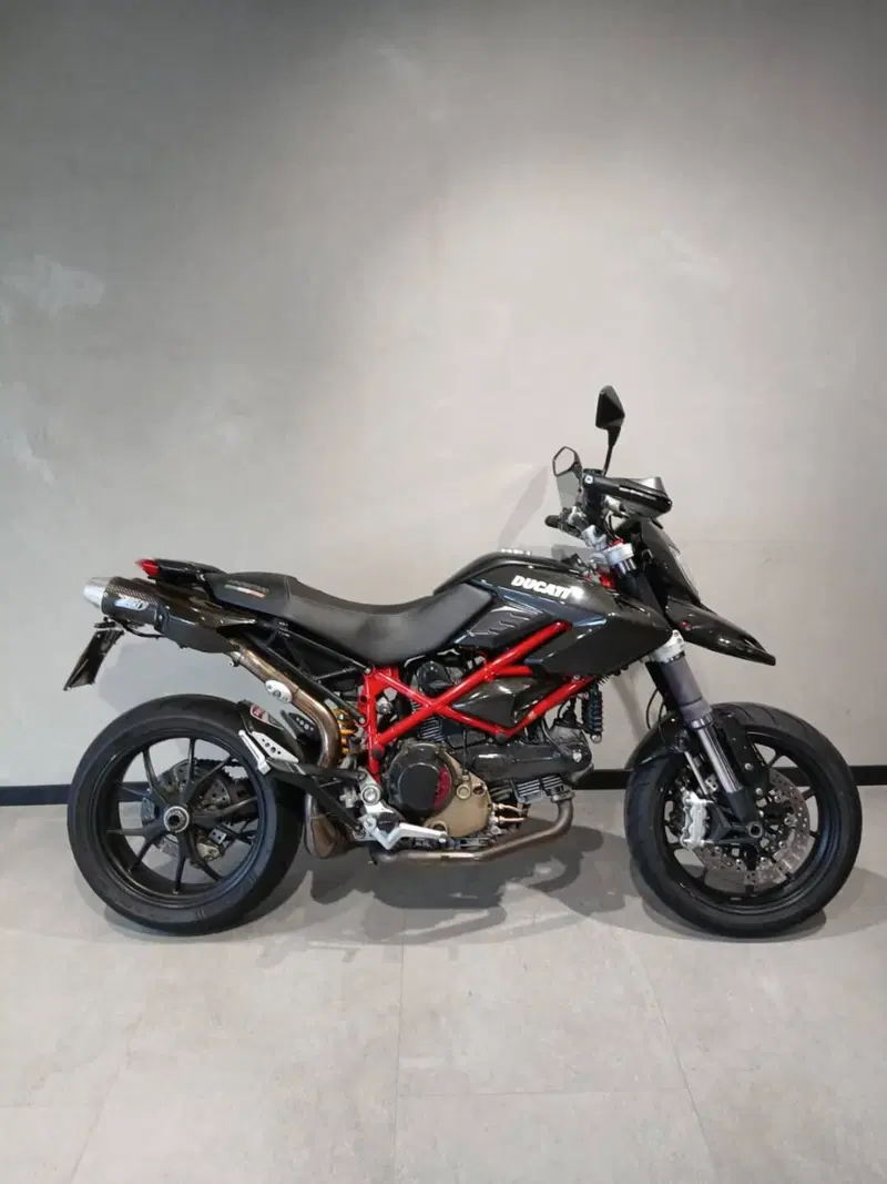 Ducati Hypermotard 1100 (2007 - 09)