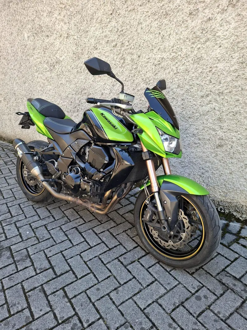 Kawasaki Z 750 R (2011 - 14) (2)