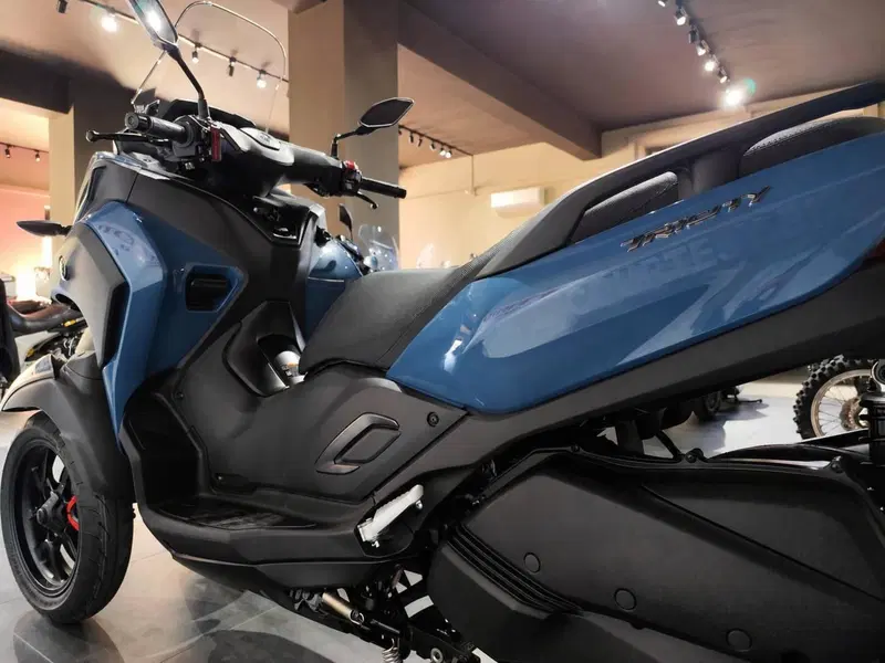 Yamaha Tricity 300 (2021 - 24) (6)