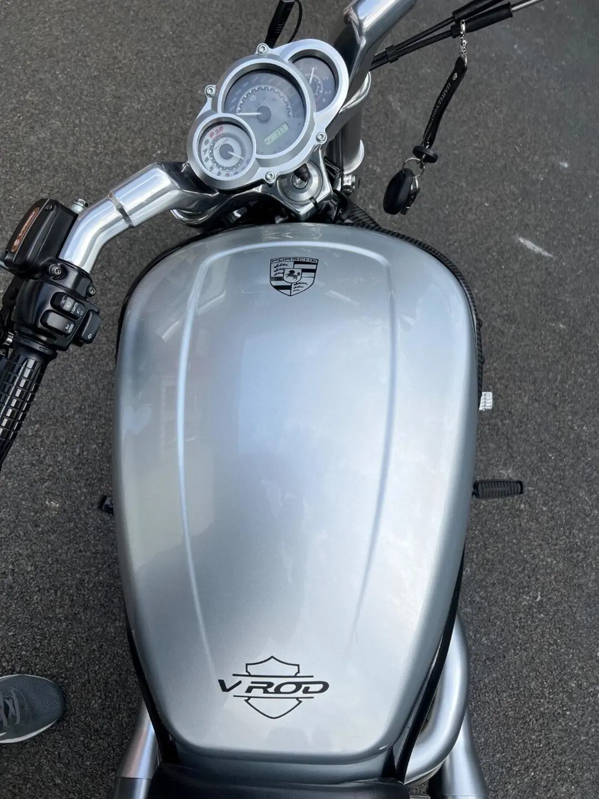 Harley-Davidson 1250 V-Rod Muscle (2009 - 17) - VRSCF (8)