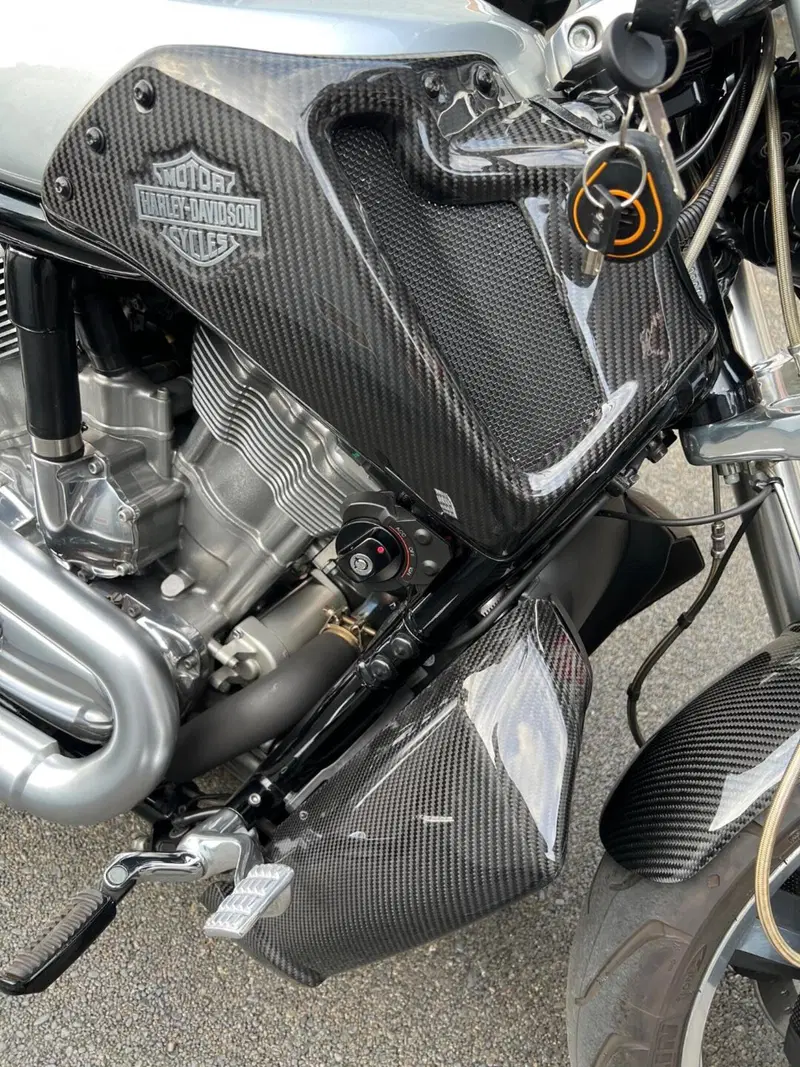 Harley-Davidson 1250 V-Rod Muscle (2009 - 17) - VRSCF (9)