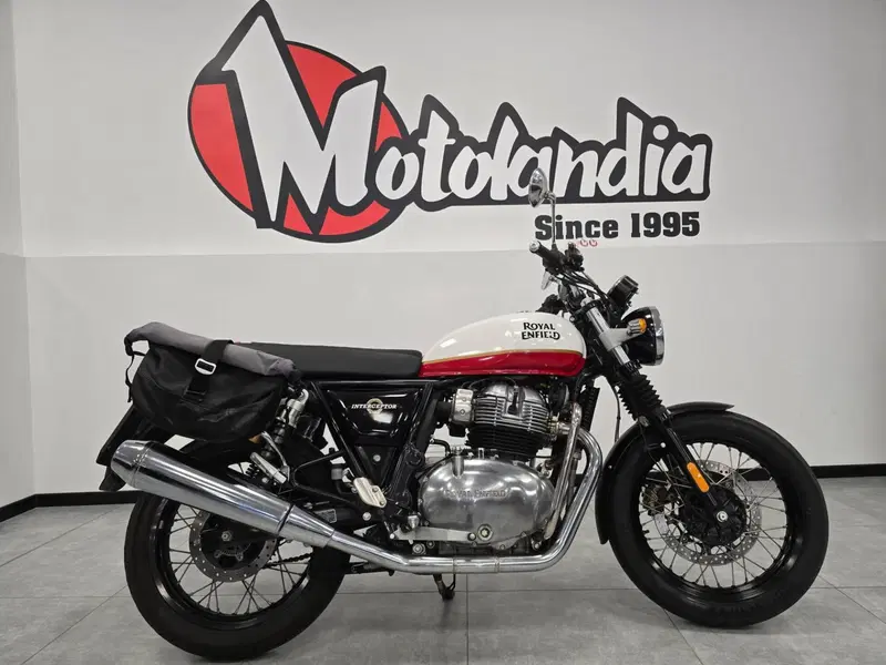 Royal Enfield Interceptor 650 (2021 - 26) (4)